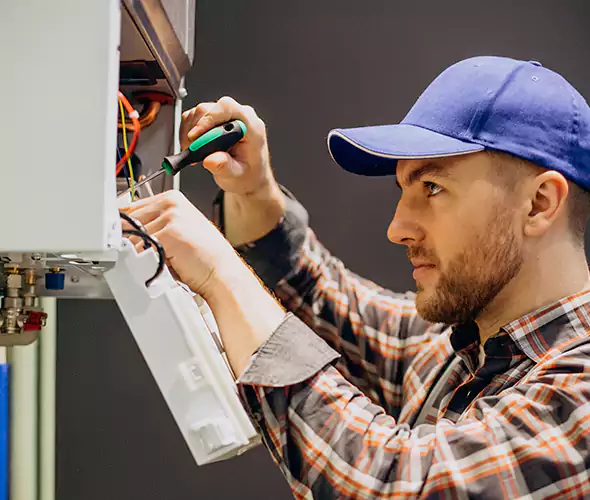 Expert Plumber for Tankless Water Heater Maintenance in Lake Elsinore, CA: Schedule Professional Maintenance Services with Us
