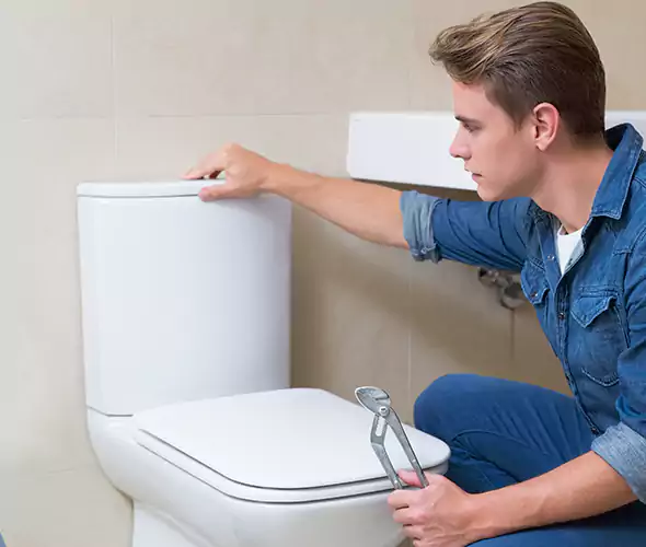 Expert Plumber for Toilet Replacement in Lake Elsinore, CA: Schedule Affordable Toilet Replacement Services with Us
